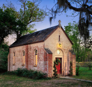 25-Pine 2010 Chapel